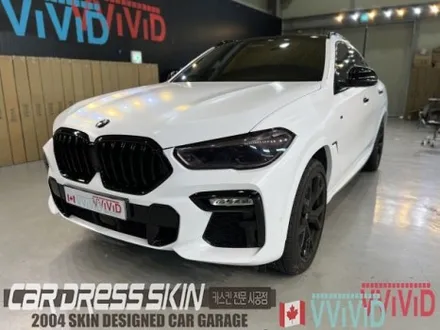 BMW X6(G06) 무광화이트 \'사틴화이트\' 크롬딜리트 전체랩핑 + 라이트필름 / 인천 서구 가좌동