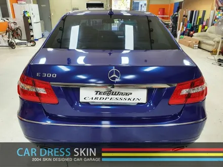 벤츠 E300 블루색 랩핑 X 에이버리 마그네틱버스트 / 인천 서구