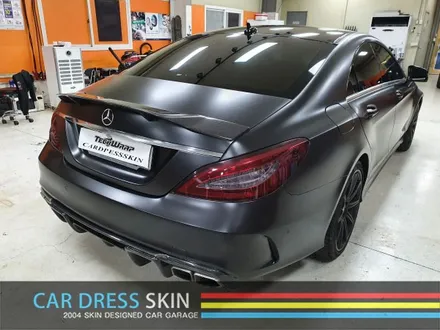 벤츠 W218 CLS63AMG 화이트▶반무광블랙(사틴블랙) 전체랩핑 / 인천 서구