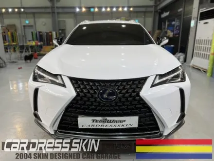 중고차 화이트랩핑 렉서스 UX250h Gloss White 랩핑 / 인천 서구