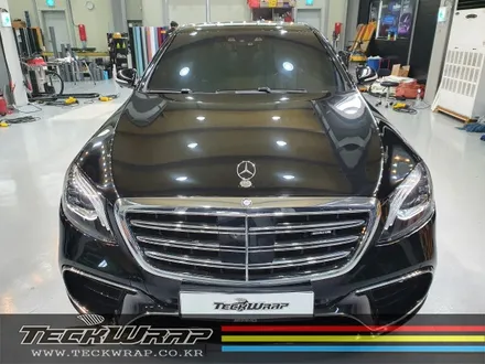 초 고광택 하이그로시 블랙 도장면과 같은 광택도의 랩핑 S63AMG 전체랩핑 / 인천 서구