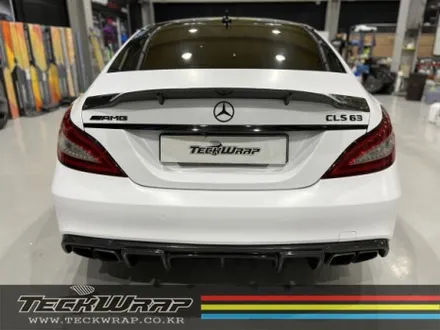 랩핑지 관리가 편한 택랩 사틴화이트(마테호른화이트) 벤츠 CLS63AMG 전체랩핑 / 인천 서구