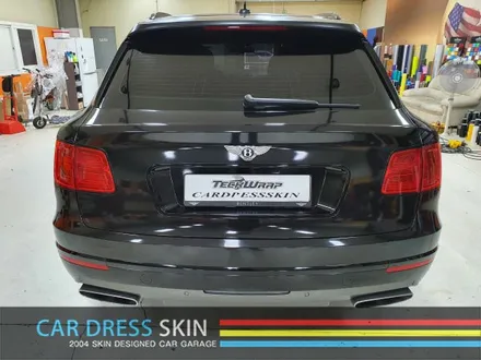 가장 빠른 SUV 벤틀리 벤테이가 사틴블랙+유광블랙 투톤 전체랩핑 / 인천 서구