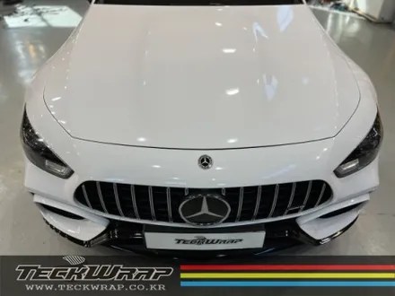 이게 랩핑이라고? 고광택 하이그로시 \'화이트\' 순정 같은 높은 광택도의 화이트랩핑 벤츠 AMG GT63 / 인천 서구