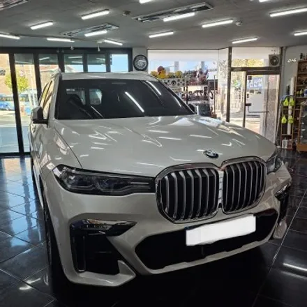 BMW X7 M 스포츠 패키지 습식 PPF 시공 랩핑 전문샵 카드레스스킨 / 대전 중구 산성동