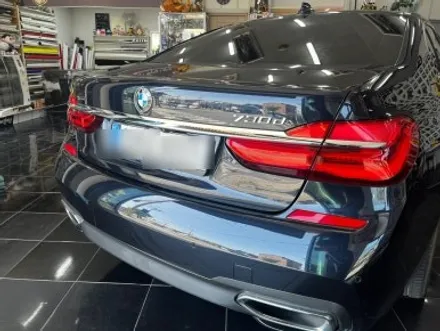 BMW 7시리즈 G바디 크롬죽이기 시공 대전 카드레스스킨 / 대전 중구 산성동