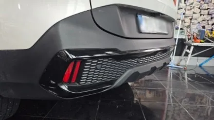 기아 준중형 SUV 스포티지 크롬죽이기 및 카본 부분 랩핑 / 대전 중구 산성동