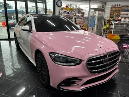 벤츠 S450d 택랩 고광택 밀레니얼 핑크(millennial pink) 전체 랩핑 대전 카드레스스킨 / 대전 중구 산성동