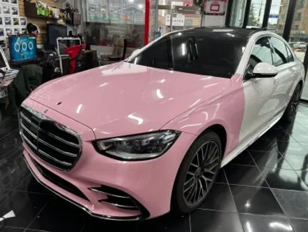 벤츠 S450d 택랩 고광택 밀레니얼 핑크(millennial pink) 전체 랩핑 대전 카드레스스킨 / 대전 중구 산성동