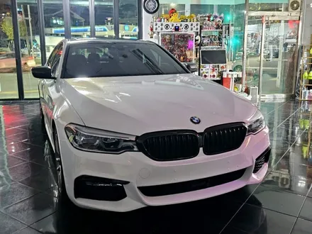 BMW 520i 크롬 죽이기 시공 / 대전 중구 산성동