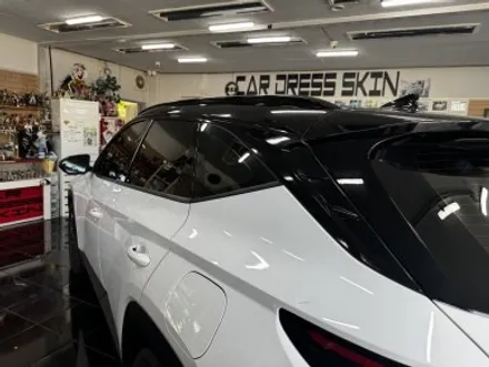 현대 투싼 NX4 블랙&화이트 투톤 랩핑 시공기 대전 카드레스스킨 / 대전 중구 산성동
