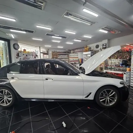 BMW 520d 대전 전체랩핑 시공 카드레스스킨 전문샵 / 대전 중구 산성동