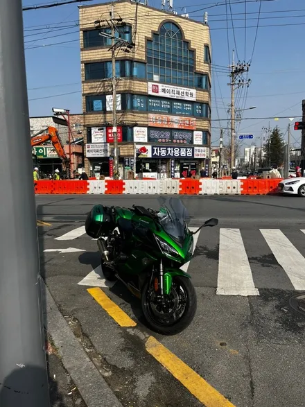 가와사키 닌자 1000sx PPF 시공 및 사이드박스 랩핑 / 대전 중구 산성동