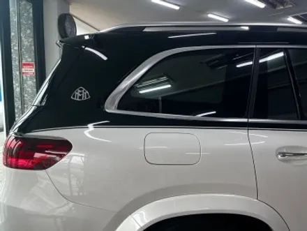 벤츠 gls 600 마이바흐 고광택 듀오톤 시공 대전 카드레스스킨 / 대전 중구 산성동