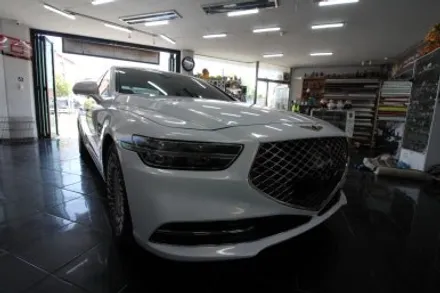 재네시스 g90 사고 수리 전체 랩핑 3m 화이트 골드 대전 카드레스스킨 / 대전 중구 산성동