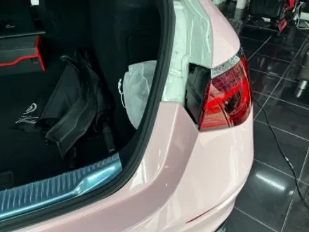 벤츠 S450d 택랩 고광택 밀레니얼 핑크(millennial pink) 전체 랩핑 대전 카드레스스킨 / 대전 중구 산성동