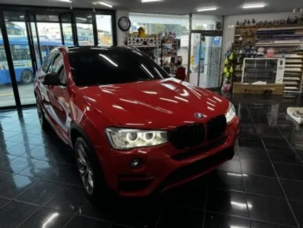 BMW F26 X4 강렬한 레드 랩핑으로 스포츠성이 짙어지다. [전체랩핑, 루프스킨, 포인트 랩핑] 대전 카드레스스킨 / 대전 중구 산성동