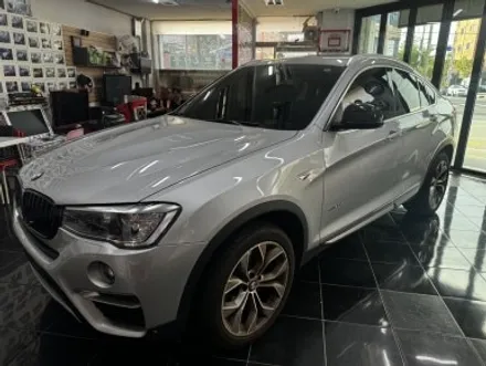 BMW F26 X4 강렬한 레드 랩핑으로 스포츠성이 짙어지다. [전체랩핑, 루프스킨, 포인트 랩핑] 대전 카드레스스킨 / 대전 중구 산성동
