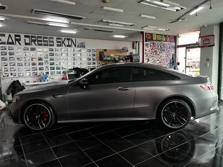 벤츠 AMG CLE 53 3M 사틴 다크 그레이 전체 랩핑 대전 카드레스스킨 / 대전 중구 산성동
