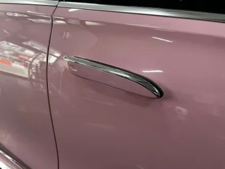 벤츠 S450d 택랩 고광택 밀레니얼 핑크(millennial pink) 전체 랩핑 대전 카드레스스킨 / 대전 중구 산성동