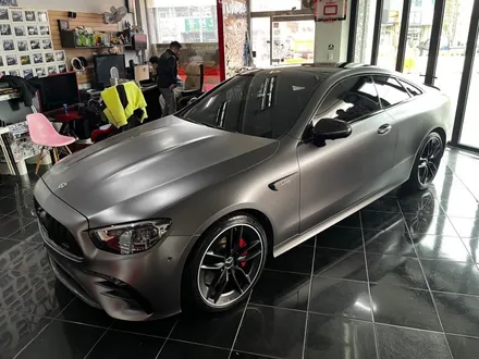 벤츠 AMG CLE 53 3M 사틴 다크 그레이 전체 랩핑 대전 카드레스스킨 / 대전 중구 산성동