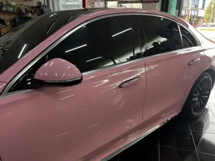 벤츠 S450d 택랩 고광택 밀레니얼 핑크(millennial pink) 전체 랩핑 대전 카드레스스킨 / 대전 중구 산성동
