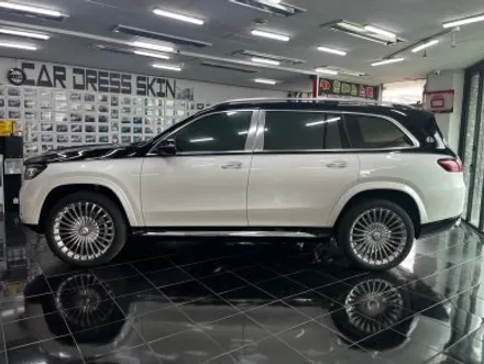벤츠 gls 600 마이바흐 고광택 듀오톤 시공 대전 카드레스스킨 / 대전 중구 산성동