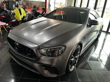벤츠 AMG CLE 53 3M 사틴 다크 그레이 전체 랩핑 대전 카드레스스킨 / 대전 중구 산성동