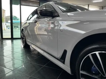 BMW 740d G12 택랩 슬레이트 그레이 (SLATE GREY) 고광택 필름 전체 랩핑 시공 대전 카드레스스킨 / 대전 중구 산성동