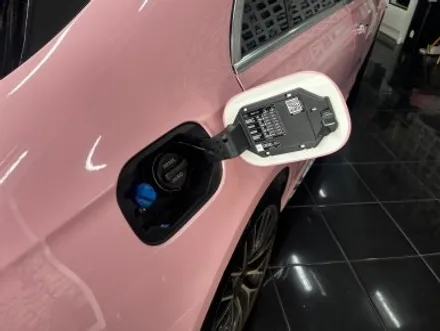 벤츠 S450d 택랩 고광택 밀레니얼 핑크(millennial pink) 전체 랩핑 대전 카드레스스킨 / 대전 중구 산성동