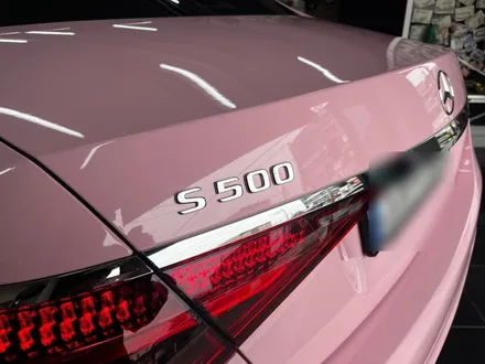 벤츠 S450d 택랩 고광택 밀레니얼 핑크(millennial pink) 전체 랩핑 대전 카드레스스킨 / 대전 중구 산성동