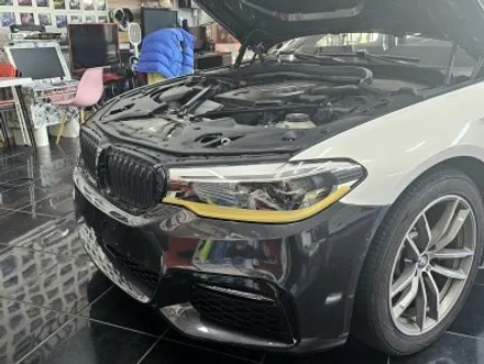 BMW 520d 대전 전체랩핑 시공 카드레스스킨 전문샵 / 대전 중구 산성동