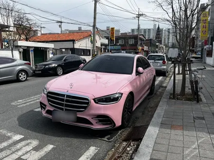 벤츠 S450d 택랩 고광택 밀레니얼 핑크(millennial pink) 전체 랩핑 대전 카드레스스킨 / 대전 중구 산성동