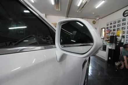 재네시스 g90 사고 수리 전체 랩핑 3m 화이트 골드 대전 카드레스스킨 / 대전 중구 산성동