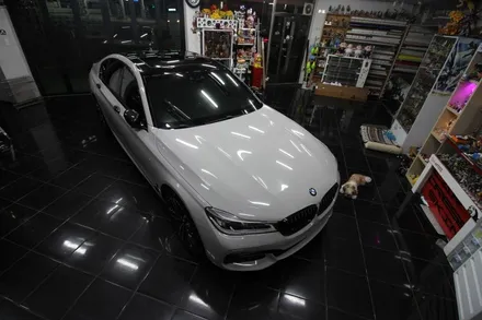 BMW 740d G12 택랩 슬레이트 그레이 (SLATE GREY) 고광택 필름 전체 랩핑 시공 대전 카드레스스킨 / 대전 중구 산성동