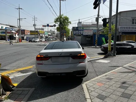 BMW 740d G12 택랩 슬레이트 그레이 (SLATE GREY) 고광택 필름 전체 랩핑 시공 대전 카드레스스킨 / 대전 중구 산성동
