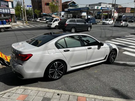 BMW 740d G12 택랩 슬레이트 그레이 (SLATE GREY) 고광택 필름 전체 랩핑 시공 대전 카드레스스킨 / 대전 중구 산성동