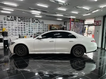 벤츠 S450d 택랩 고광택 밀레니얼 핑크(millennial pink) 전체 랩핑 대전 카드레스스킨 / 대전 중구 산성동
