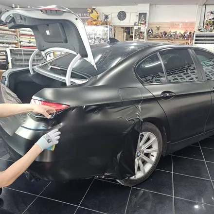 BMW 5시리즈 528i 사고 수리 랩핑 더스트 골드 대전 카드레스스킨 / 대전 중구 산성동