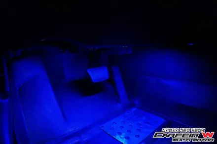 [그랜져HG] 풋등, 컵홀더, 도어캐치 모두 블루로 통일하고나니 실내 LED튜닝 끝났네! - 김포 카페인W / 대구시 수성구