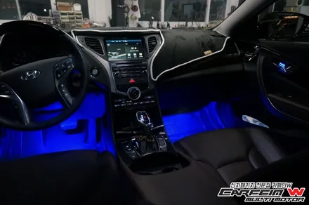 [그랜져HG] 풋등, 컵홀더, 도어캐치 모두 블루로 통일하고나니 실내 LED튜닝 끝났네! - 김포 카페인W / 대구시 수성구