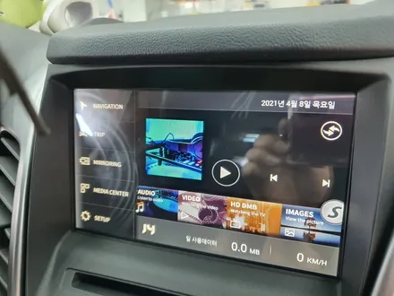 코란도C 튜닝 미러링 네비게이션 장착 작업 / 대구시 수성구