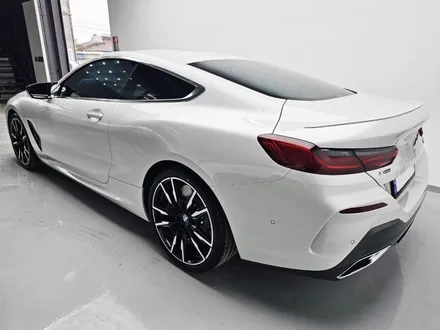 넘사벽 색감 반반사 필름 추천! 글라스틴트 레이니블루 BMW M850i 남양주 썬팅 하이코어 / 구리 토평동