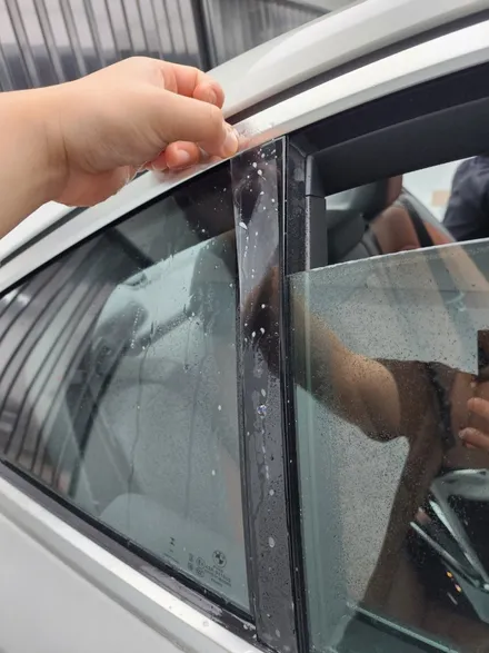 남양주 레이노 썬팅 차세대 F95 농도 27% 12%는 이런 느낌! BMW 5시리즈 (PPF 7종 + 아이나비 블랙박스 QXD1 + 셀뱅크B300 보조배터리) / 구리 토평동