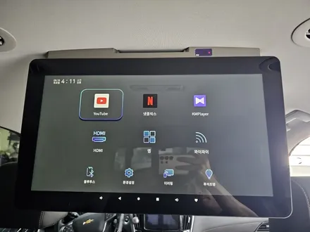 오산 평택 가성비있는 천정모니터 XM2200 EV10 [ 22인치 대형 모니터 ] 트레버스 차량 장착 / 평택시 진위면