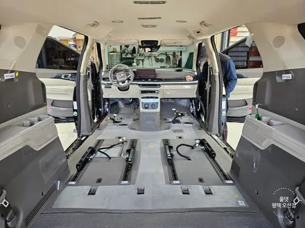 오산 카니발 썬팅 7인승 하이브리드 틴팅패키지 + 차박패키지 + 요트바닥 + 북미형 사이드스텝 올댓 평택 오산점 / 평택시 진위면