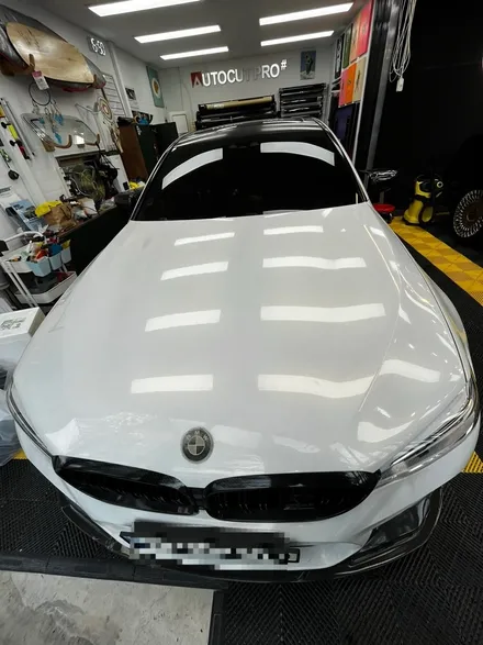 울산 랩핑 /  BMW G 바디 530e 루프스킨 기존 필름 제거 & 루프스킨 / 3m 2080 블랙 색상으로 랩핑 재시공 했어요! / 울산광역시 울주군