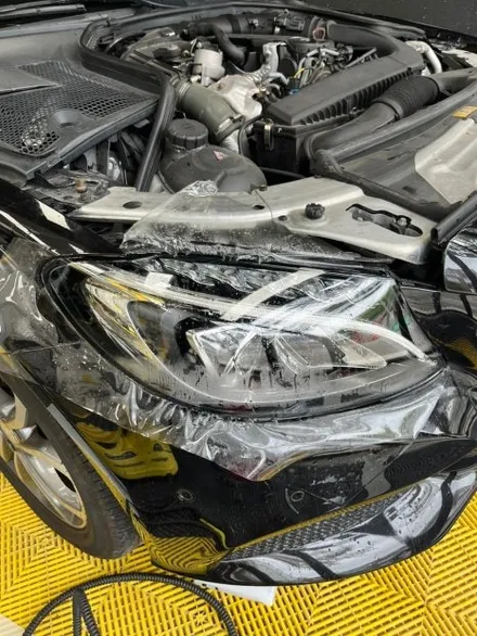 온산 벤츠 e클래스 헤드램프 ppf 시공 | 벤츠 E클래스 헤드램프 PPF 시공 | 🚙 오토컷 PR-1 필름으로 완벽 보호 / 울산광역시 울주군