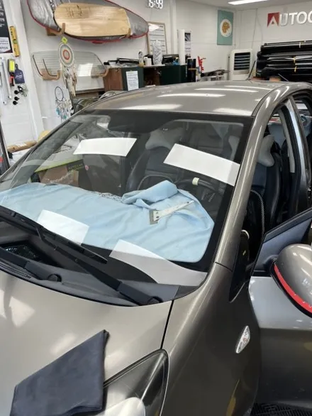 온양 모닝 전체 썬팅 재시공｜솔라가드 스모크 전면 35% 측후면 15% | 🚗 썬팅 상태 안 좋을 땐 전체 교체가 답! / 울산광역시 울주군