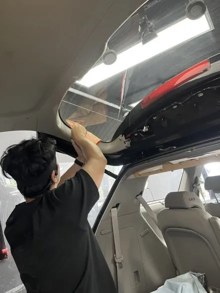 덕신 그랜드 카니발 전체 썬팅 재시공 | 솔라가드 차콜 전체 13% | 🚙 보라색 변색 해결, 차콜 13%로 프라이버시까지 / 울산광역시 울주군
